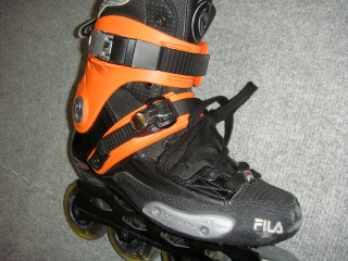 ＦＩＬＡ　ＮＲＫ　ＬＯＡＤ