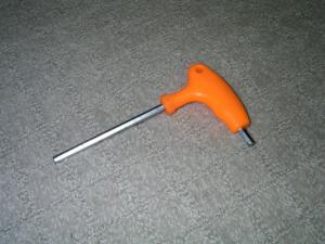 ダイソー　六角レンチ